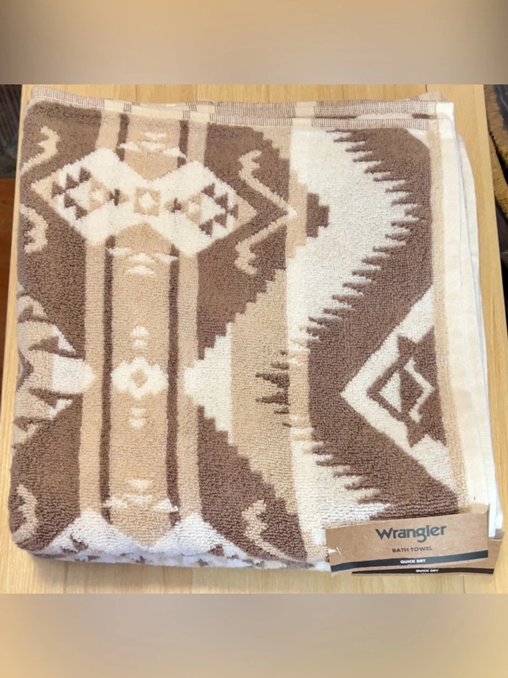 Wrangler Taupe & Cream Southwestern 2-pc Hand Towel Set and 2 Bath Towels.